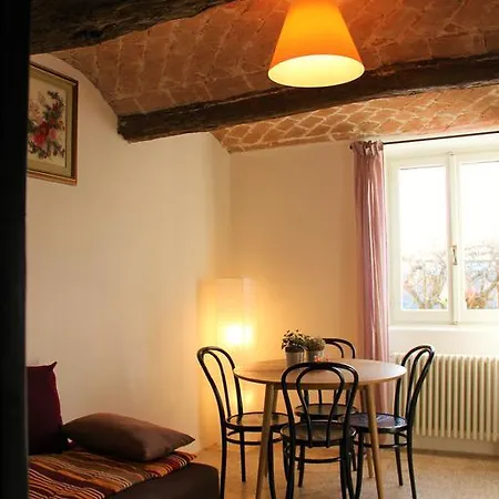 Borgo Merlassino Hotel *