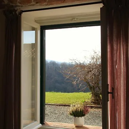 Отель Borgo Merlassino Нови-Лигуре